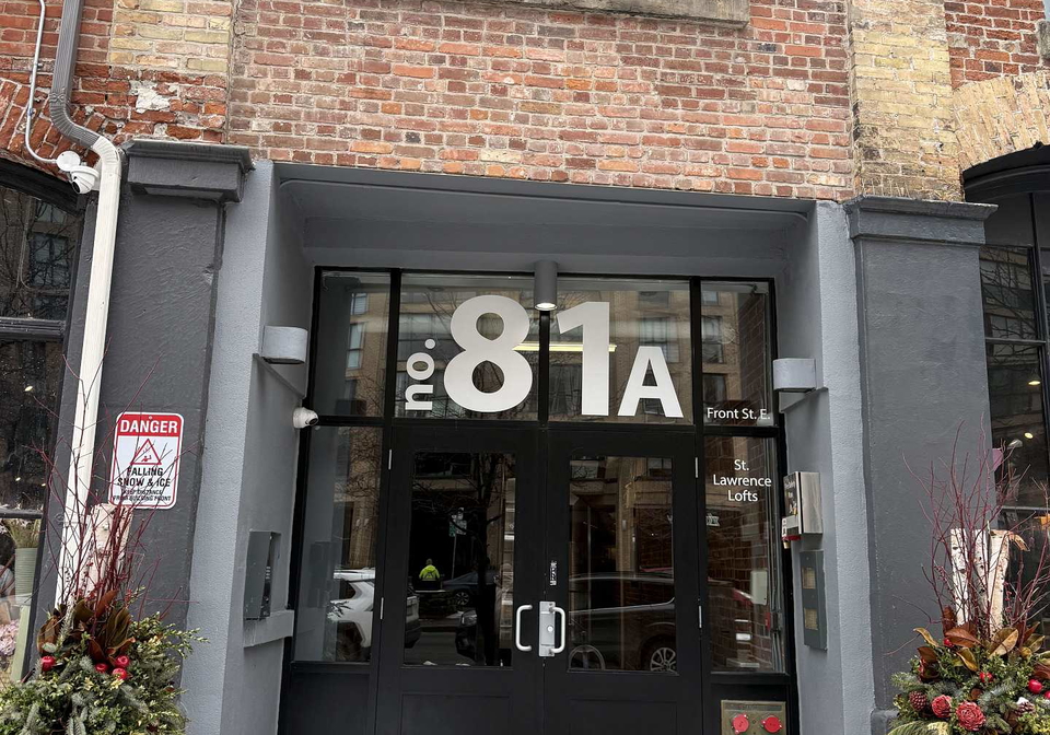 81a-front-street-e-toronto-ontario-c12826008
