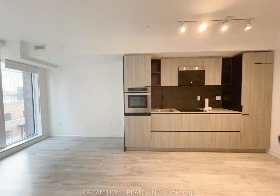 2-augusta-avenue-toronto-ontario-c12826244