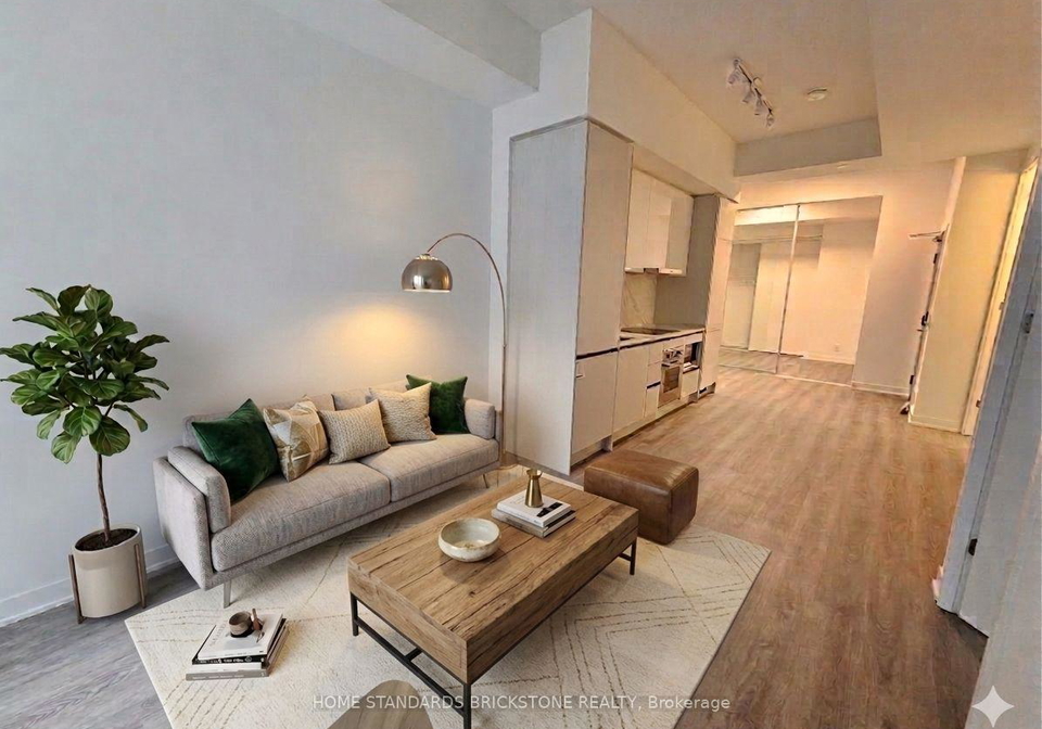 180-front-street-e-toronto-ontario-c12826646