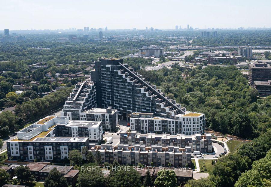 25-adra-grado-way-north-york-ontario-c12826702