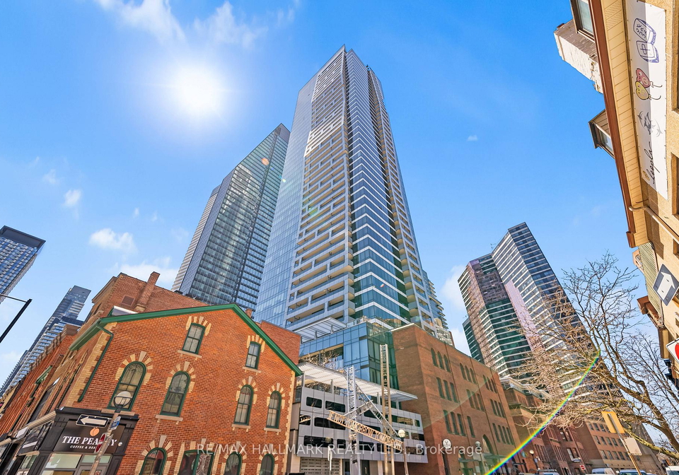 5-st-joseph-street-toronto-ontario-c12826914