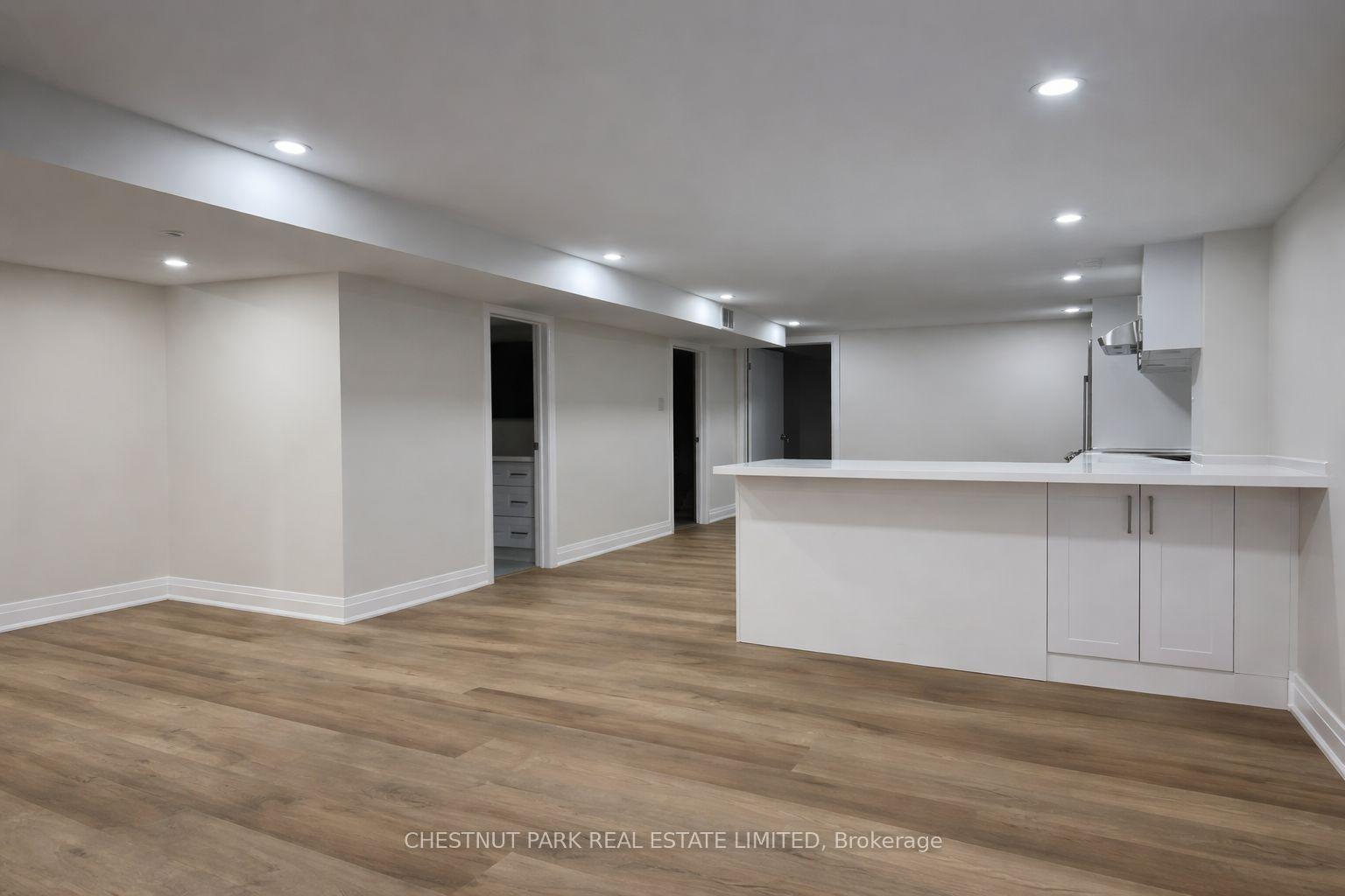 607-huron-street-toronto-ontario-c12826940