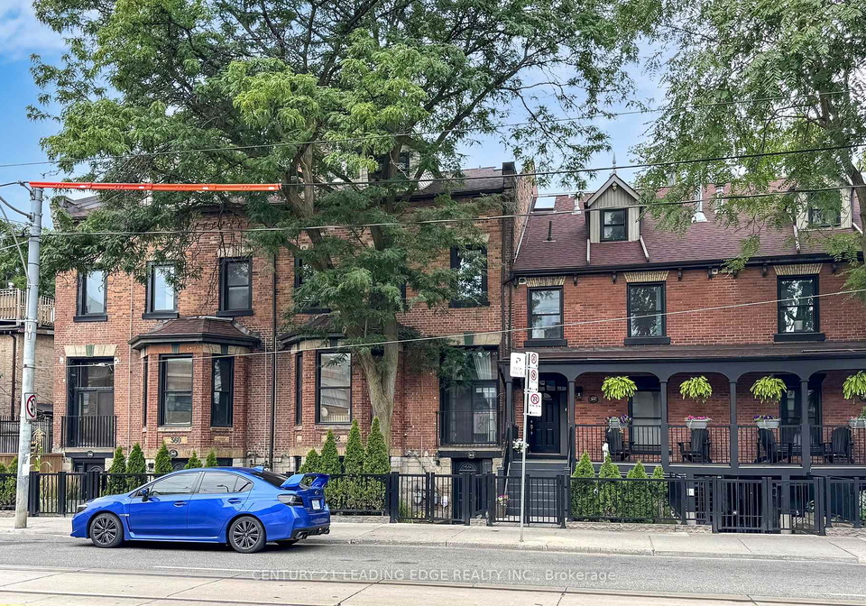 36dundas-street-e-toronto-ontario-c12826972