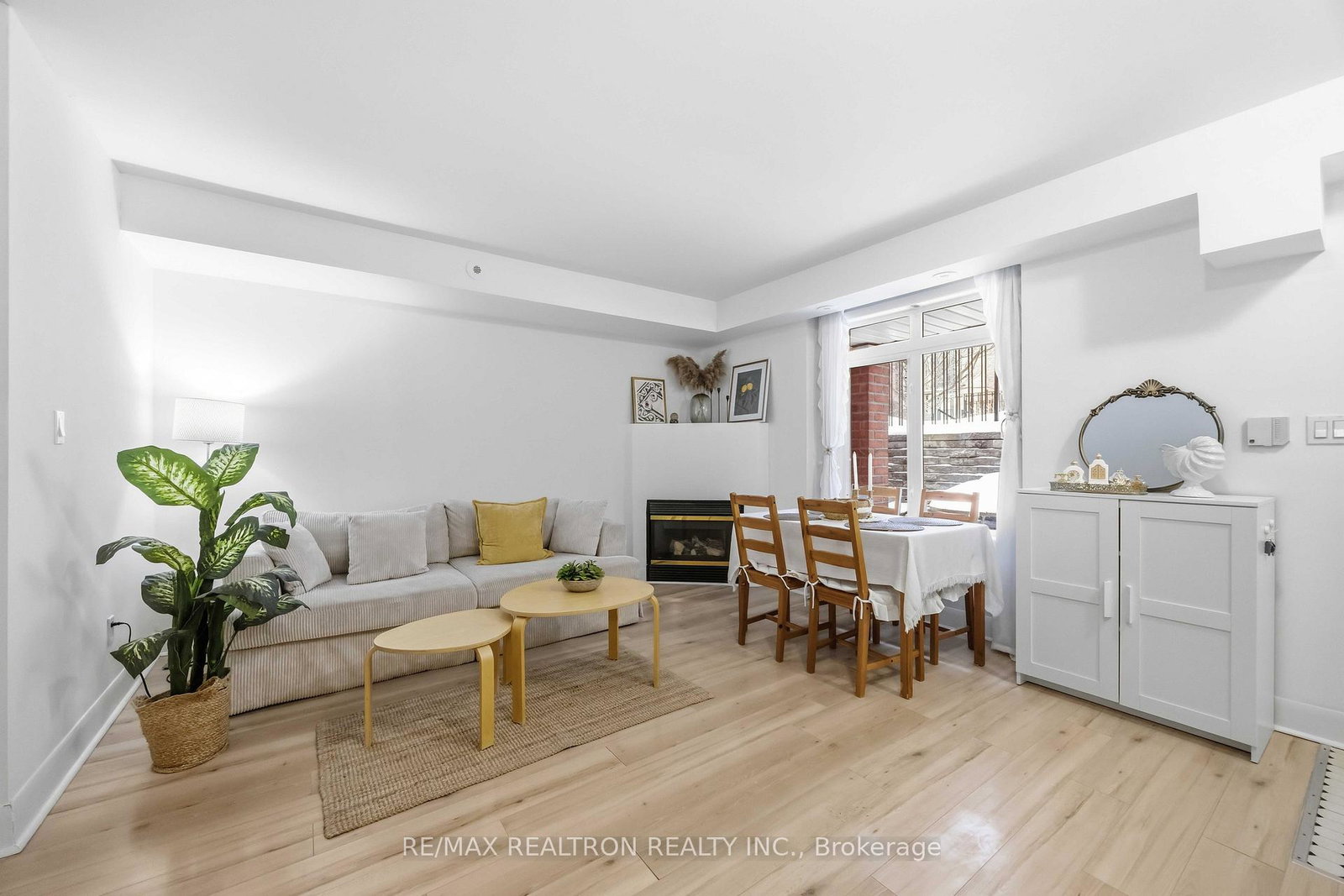 415-jarvis-street-toronto-ontario-c12827362