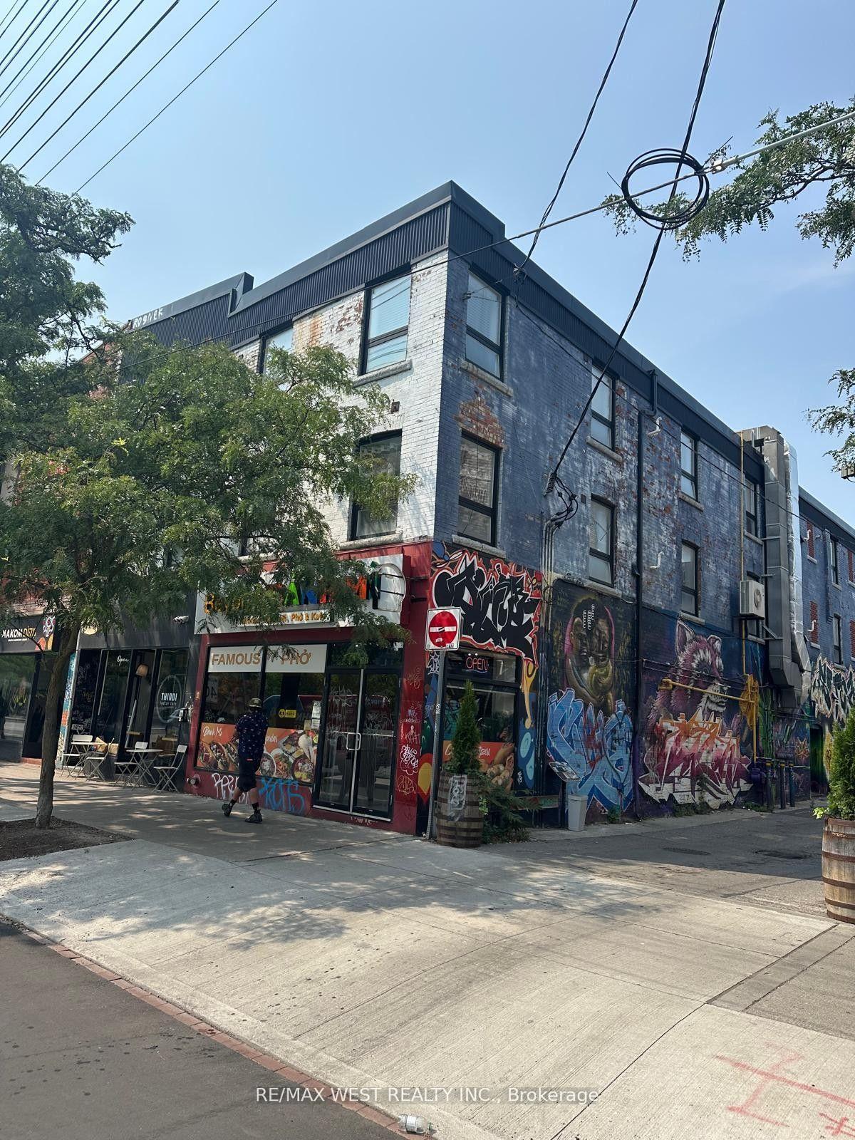 398-college-street-toronto-ontario-c12828014