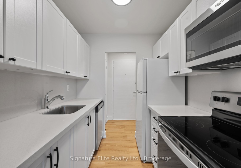 3-swift-drive-north-york-ontario-c12828058