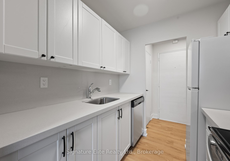 3-swift-drive-north-york-ontario-c12828058