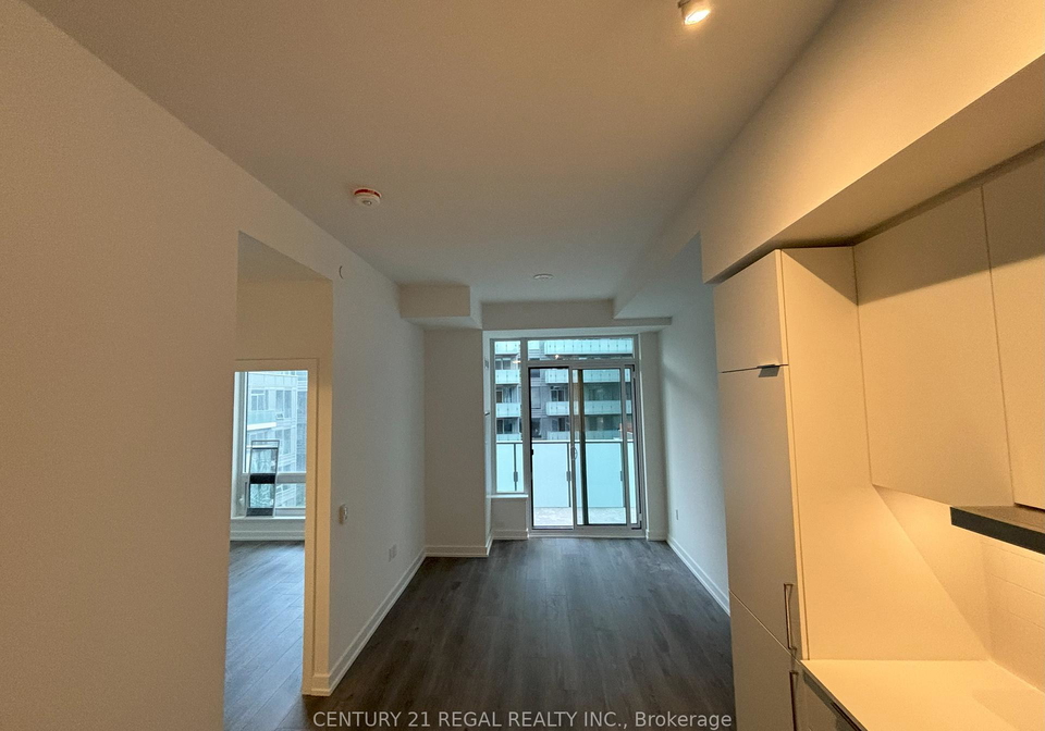 7-golden-lion-heights-north-york-ontario-c12828076
