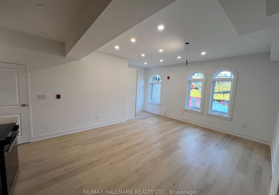 440-parliament-street-toronto-ontario-c12828160