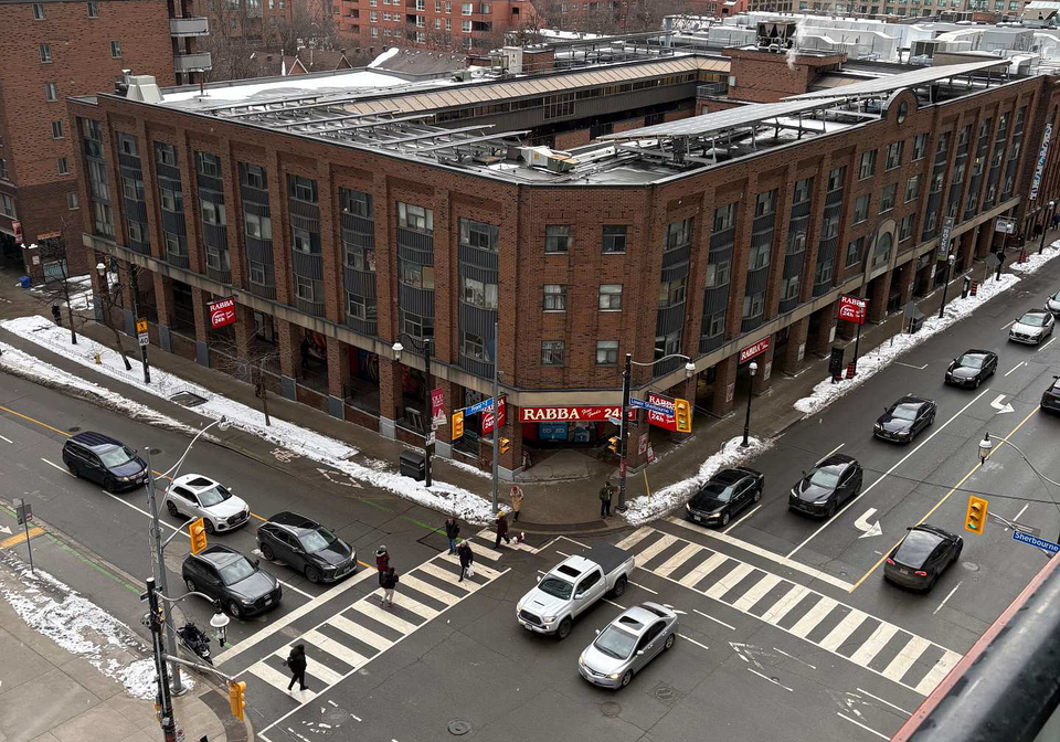 180-front-street-e-toronto-ontario-c12828466
