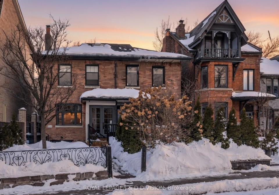 102-shaftesbury-avenue-toronto-ontario-c12828530