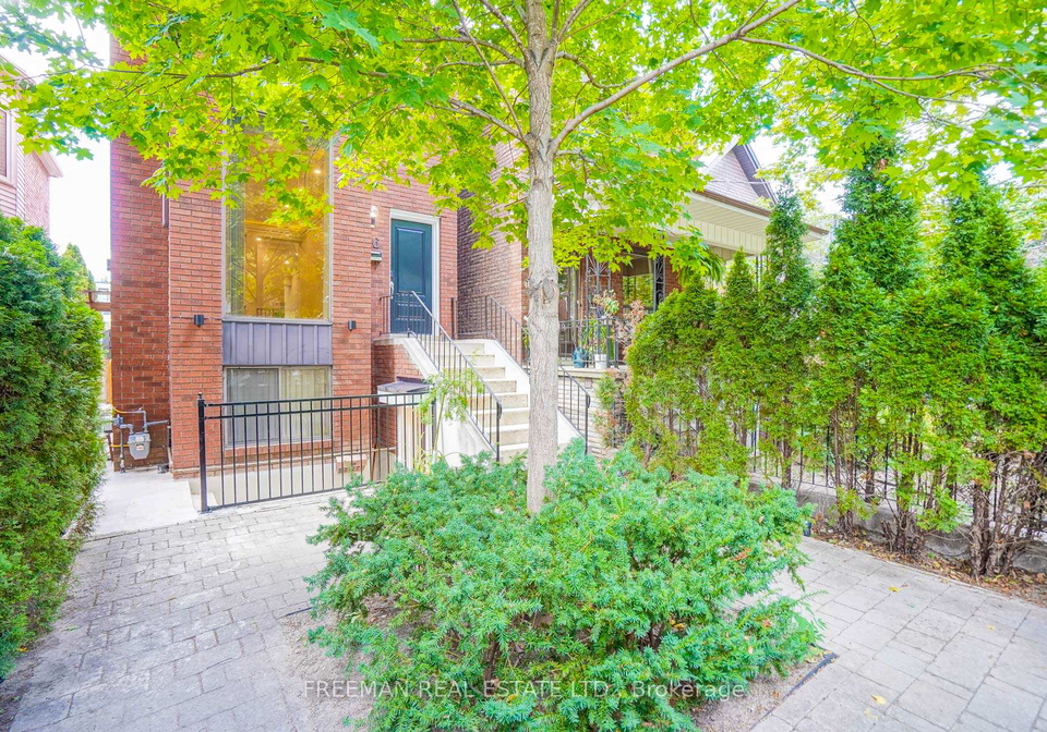 916-manning-avenue-toronto-ontario-c12828640
