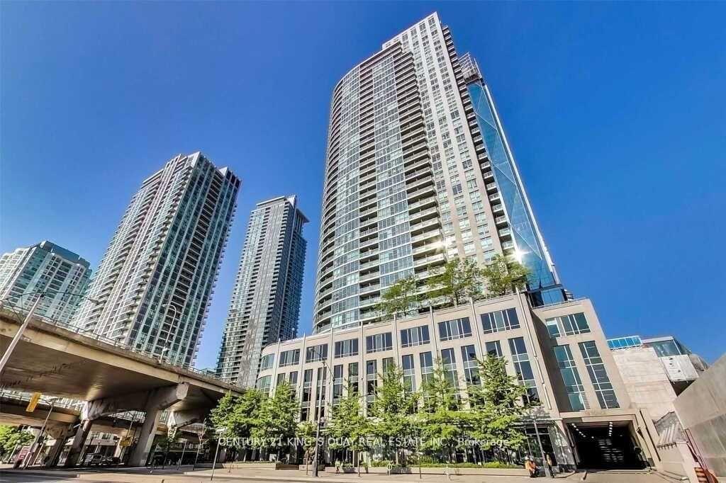 18-yonge-street-toronto-ontario-c12828646