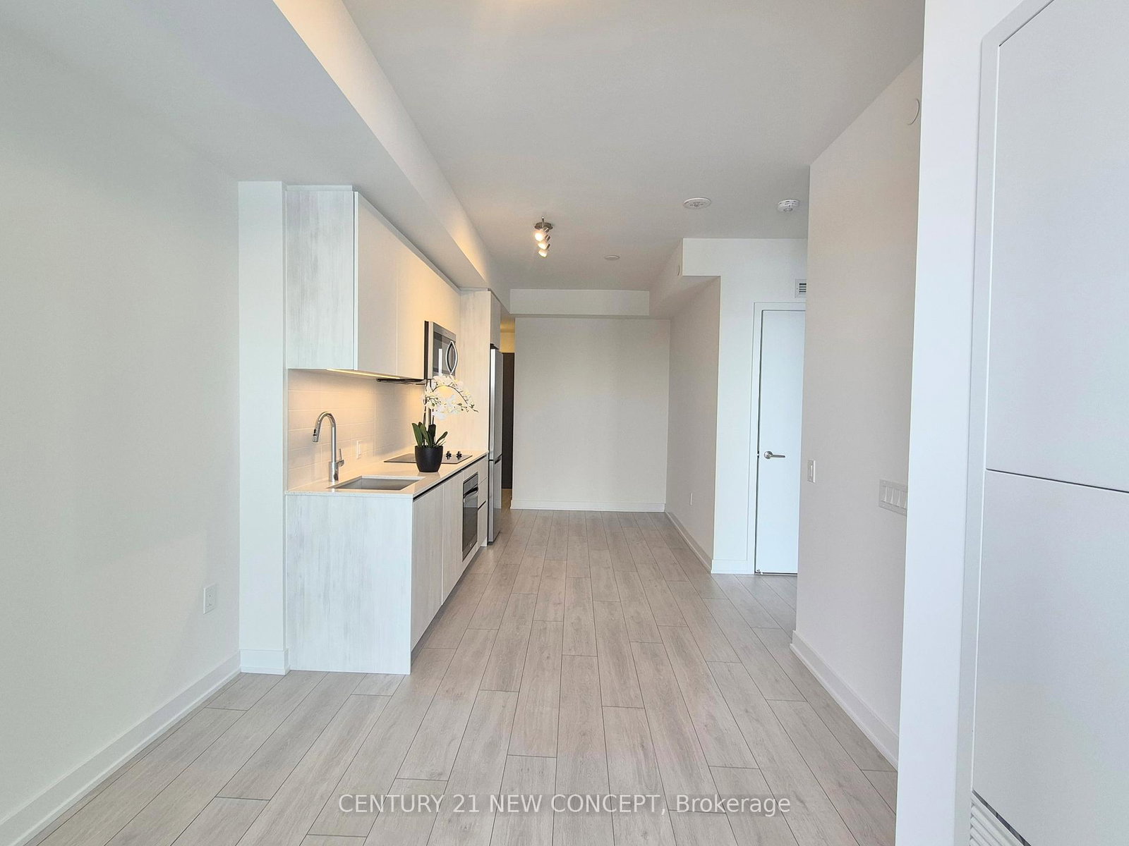 5858-yonge-street-toronto-ontario-c12828862