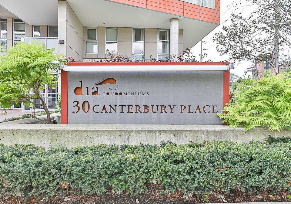 30-canterbury-place-toronto-ontario-c12828878