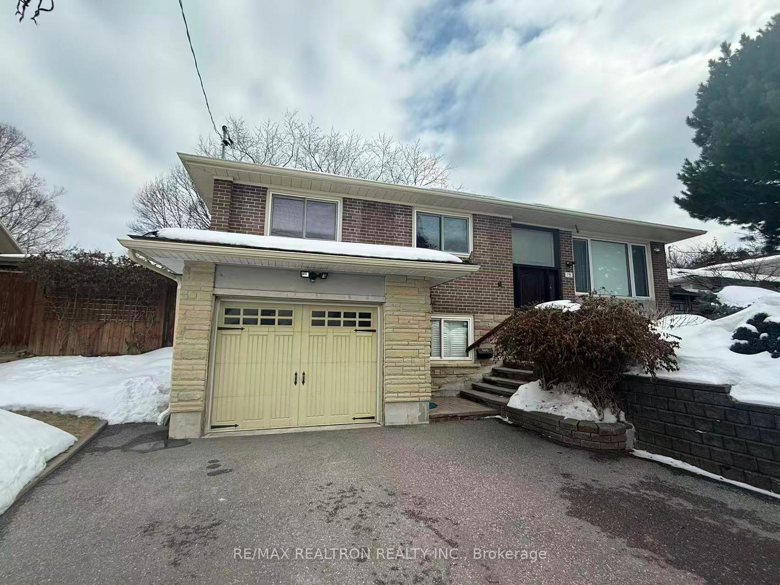 15-lotus-court-north-york-ontario-c12829212