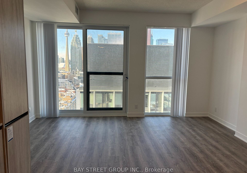 180-front-street-e-toronto-ontario-c12829310