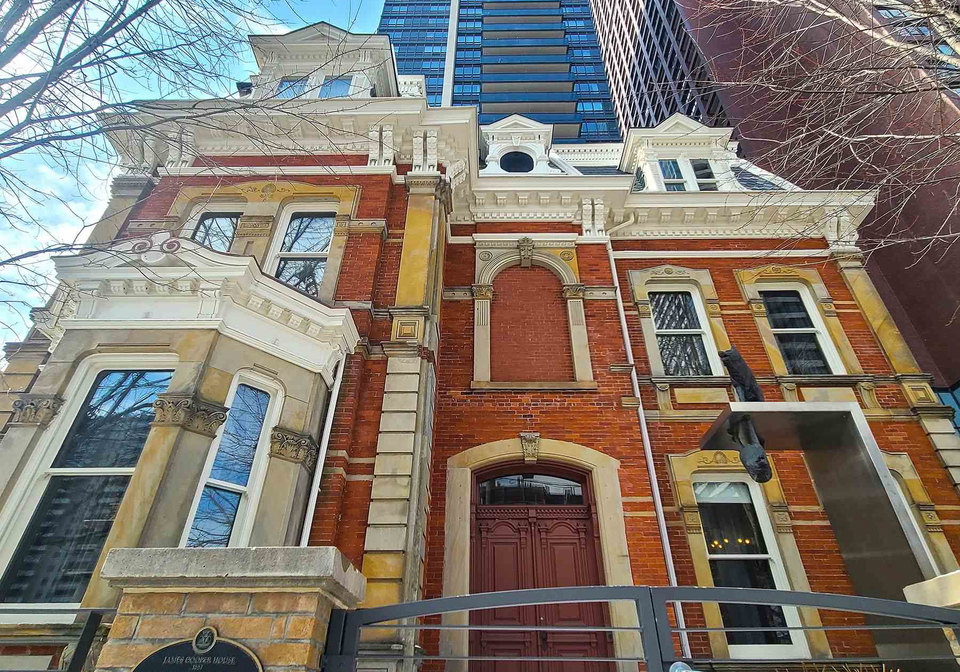 28-linden-street-toronto-ontario-c12830016