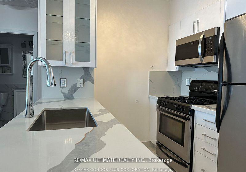 5-mariner-terrace-toronto-ontario-c12830284
