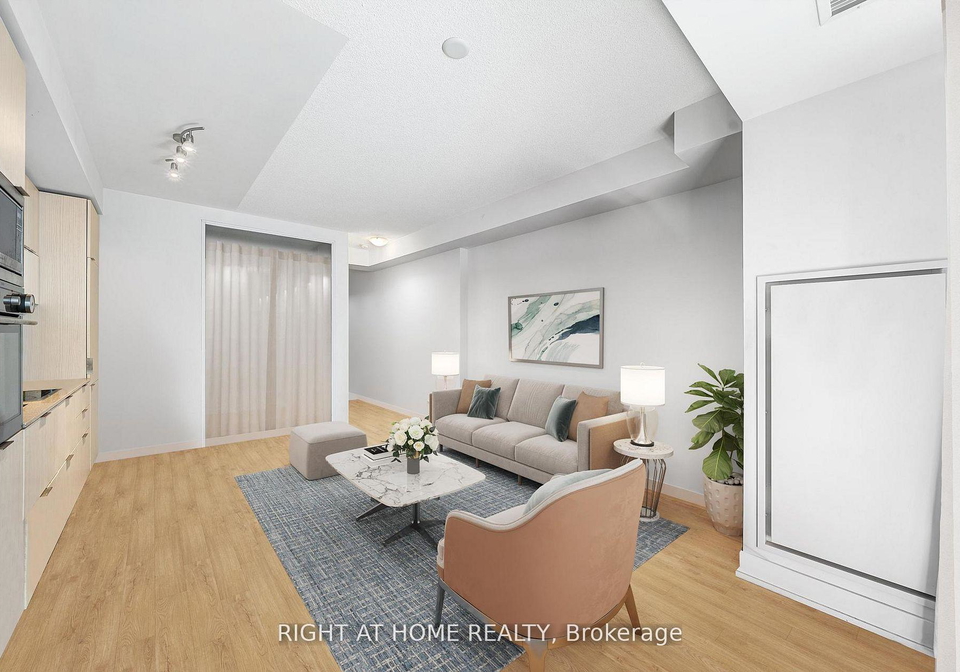 318-richmond-street-w-toronto-ontario-c12830400