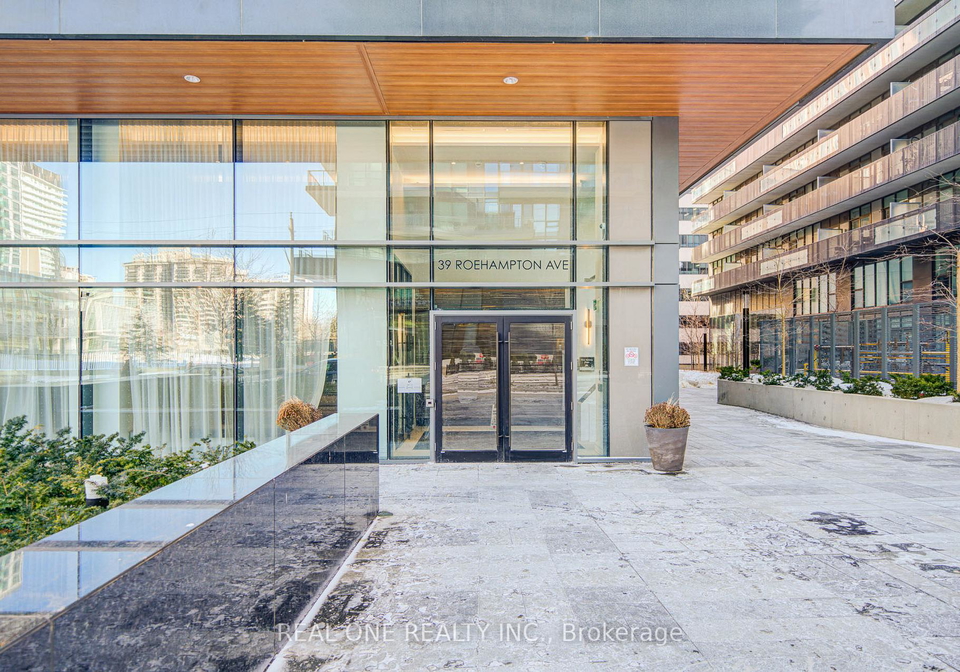 39-roehampton-avenue-toronto-ontario-c12830442