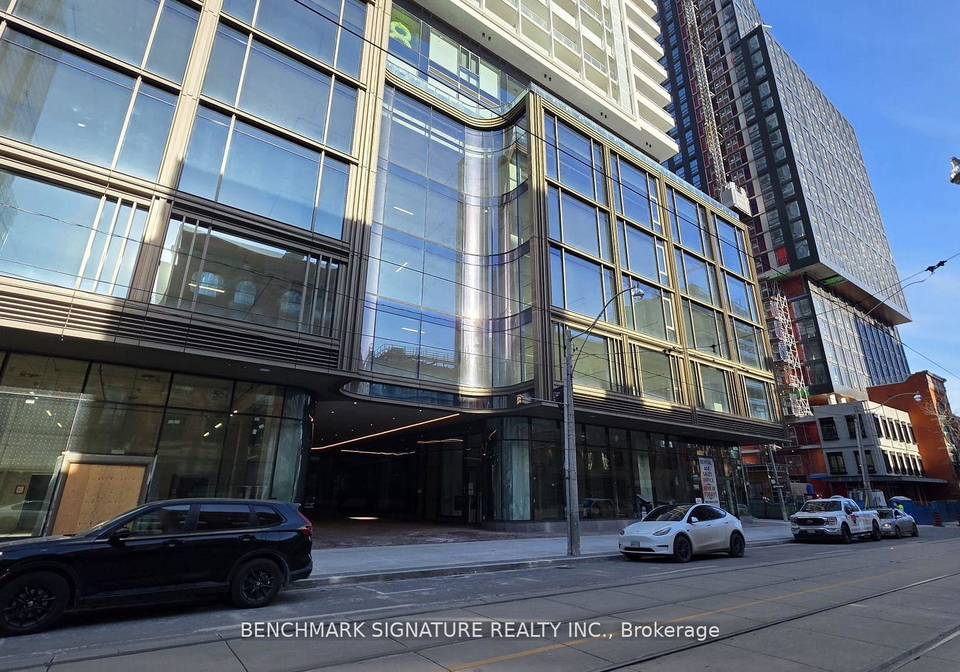 88-queen-street-e-toronto-ontario-c12830508