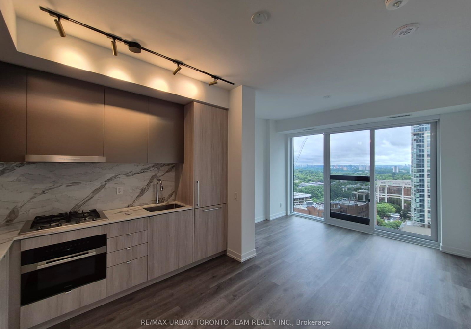 771-yonge-street-toronto-ontario-c12830804