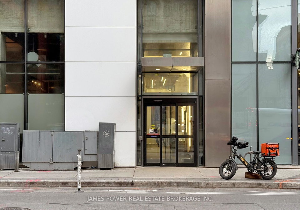 101-peter-street-w-toronto-ontario-c12830858