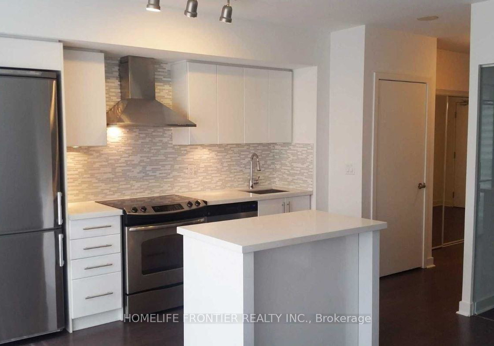 58-orchard-view-boulevard-toronto-ontario-c12831036