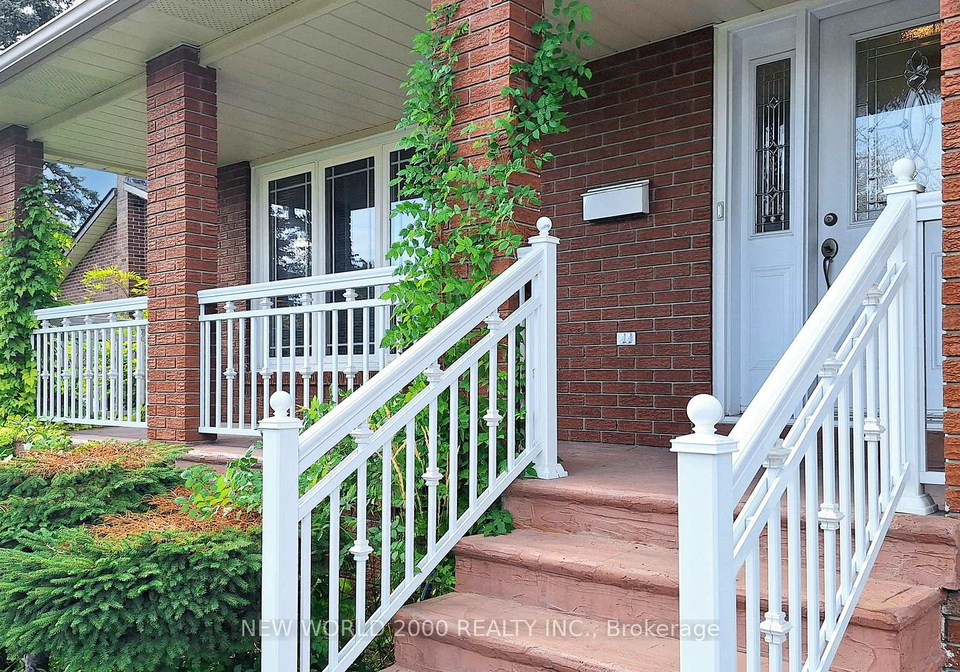 17-squirewood-road-north-york-ontario-c12831232