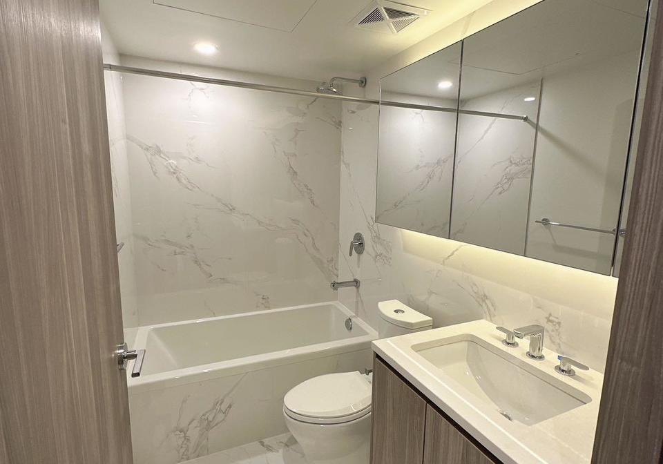 25-mcmahon-drive-north-york-ontario-c12831346