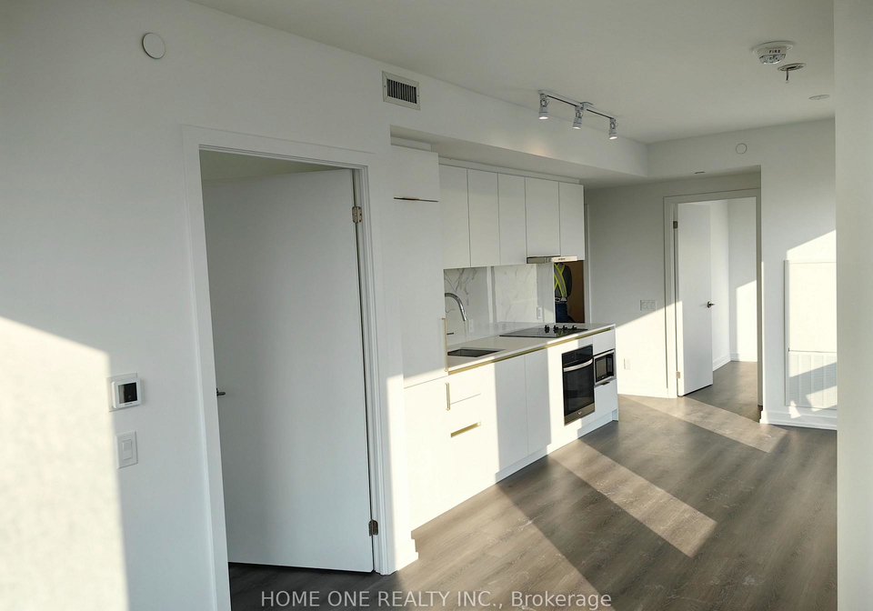 8-wellesley-street-w-toronto-ontario-c12831440