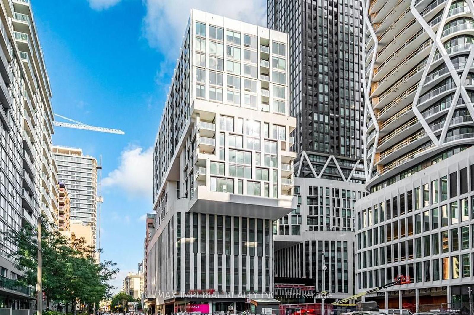 121-st-patrick-street-toronto-ontario-c12832172