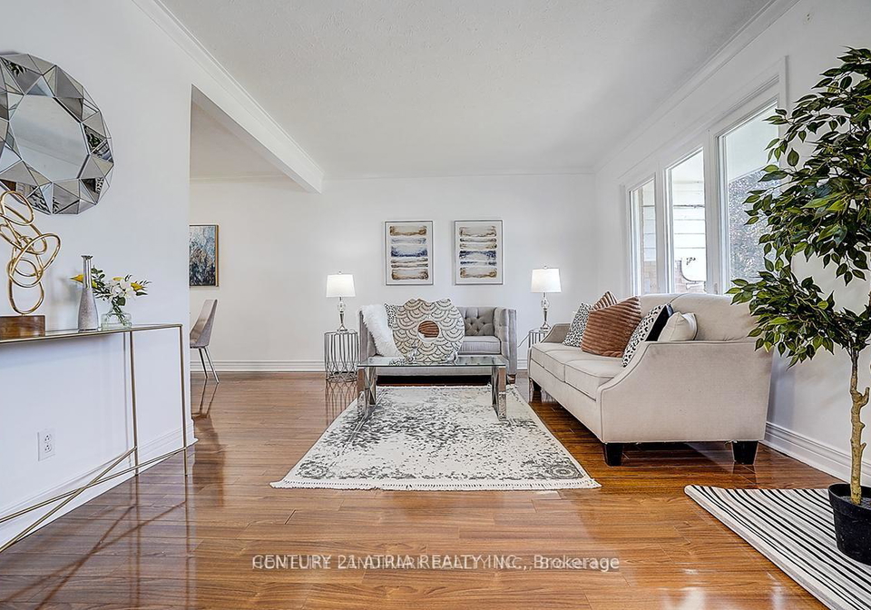 181-searle-avenue-toronto-ontario-c12832248