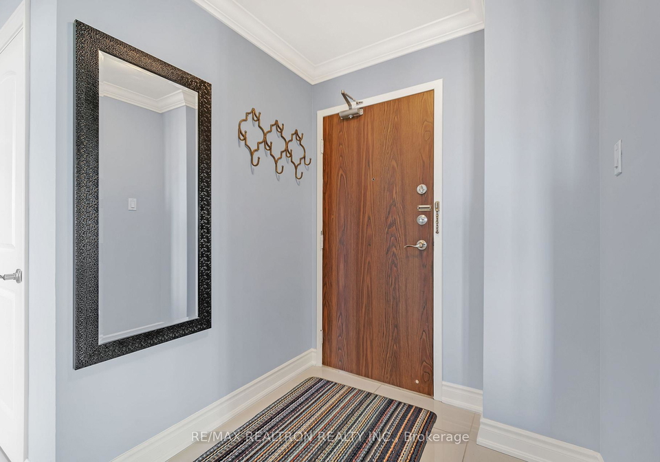 100-antibes-drive-toronto-ontario-c12832264