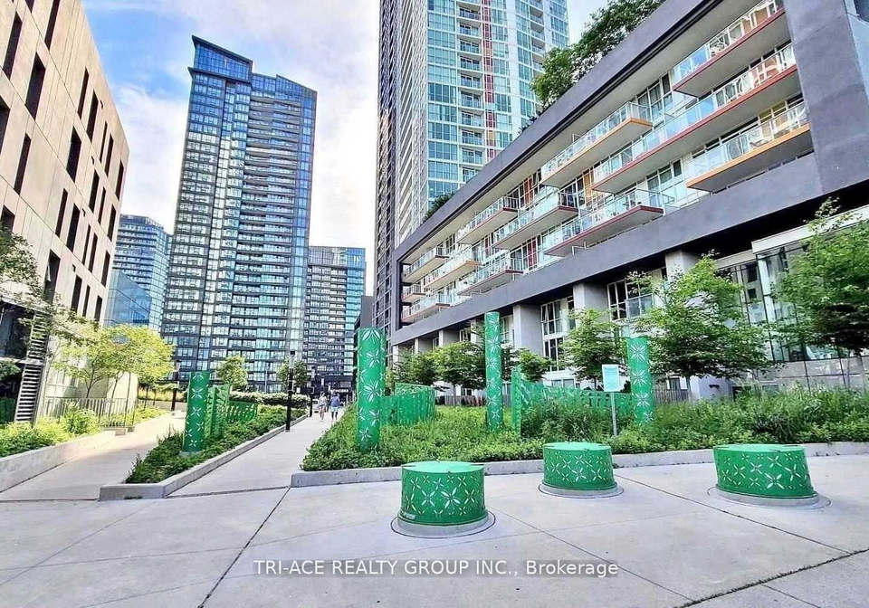 70-queens-wharf-road-toronto-ontario-c12832266