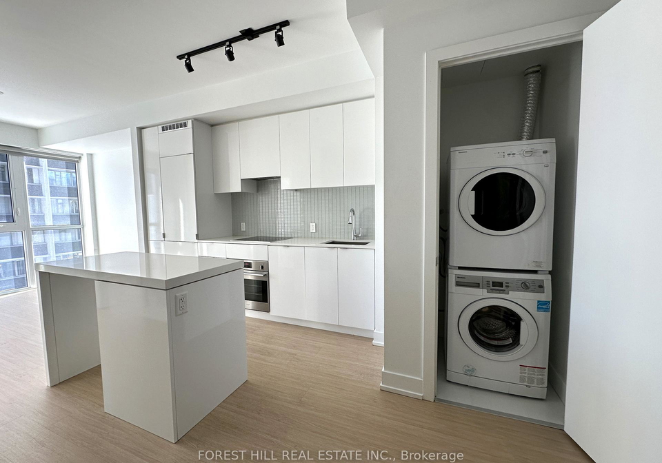 7-grenville-street-toronto-ontario-c12832466