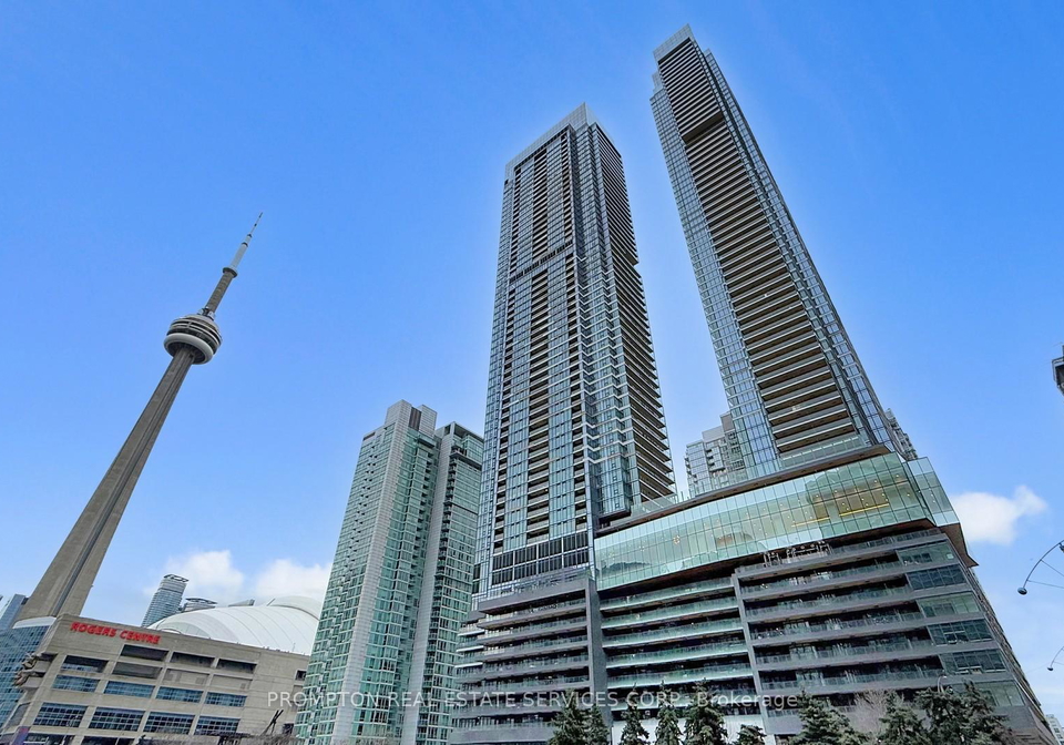 1-concord-cityplace-way-toronto-ontario-c12832534