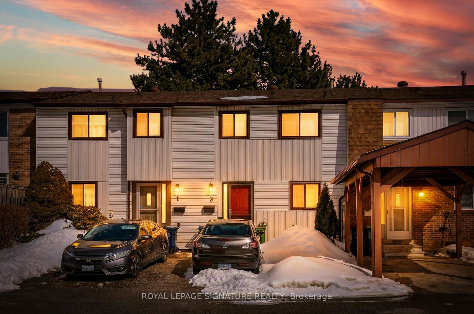 3-early-appleway-north-york-ontario-c12832776