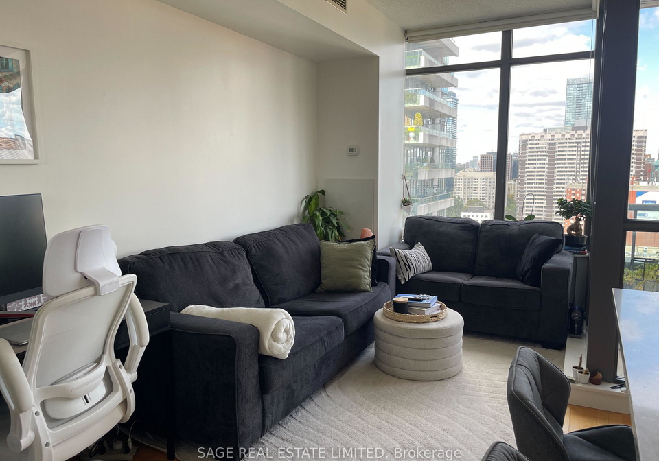 281-mutual-street-toronto-ontario-c12833012
