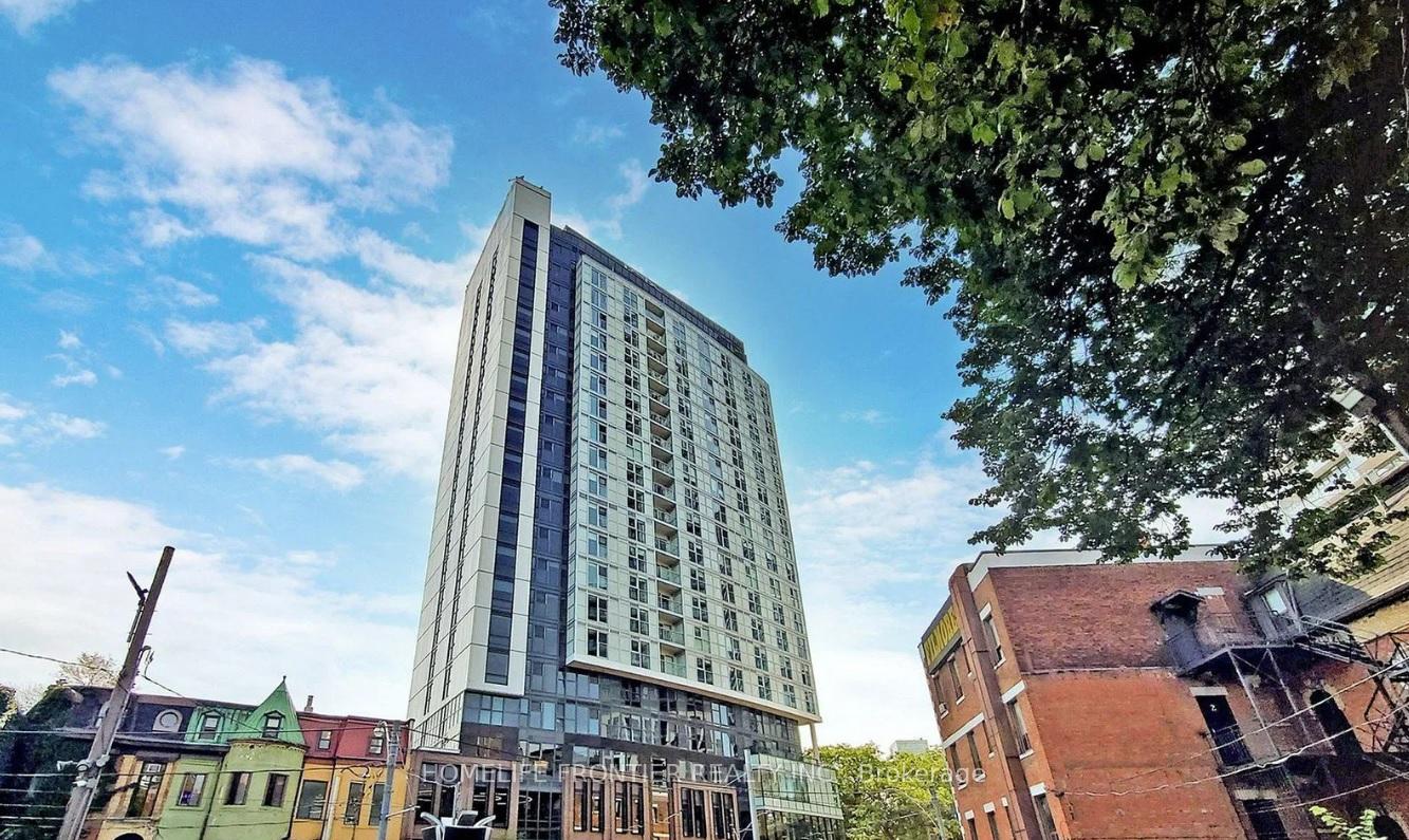219-dundas-street-e-toronto-ontario-c12833074