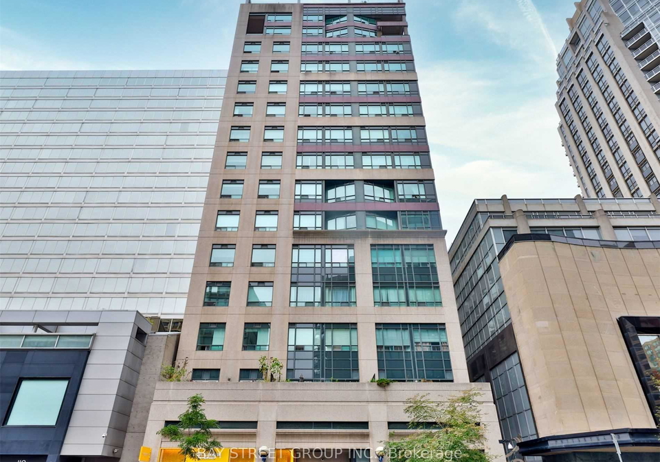 102-bloor-street-w-toronto-ontario-c12833146