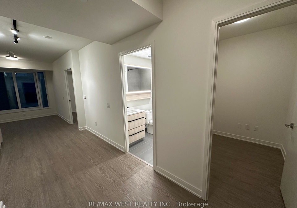 425-front-street-e-toronto-ontario-c12833366