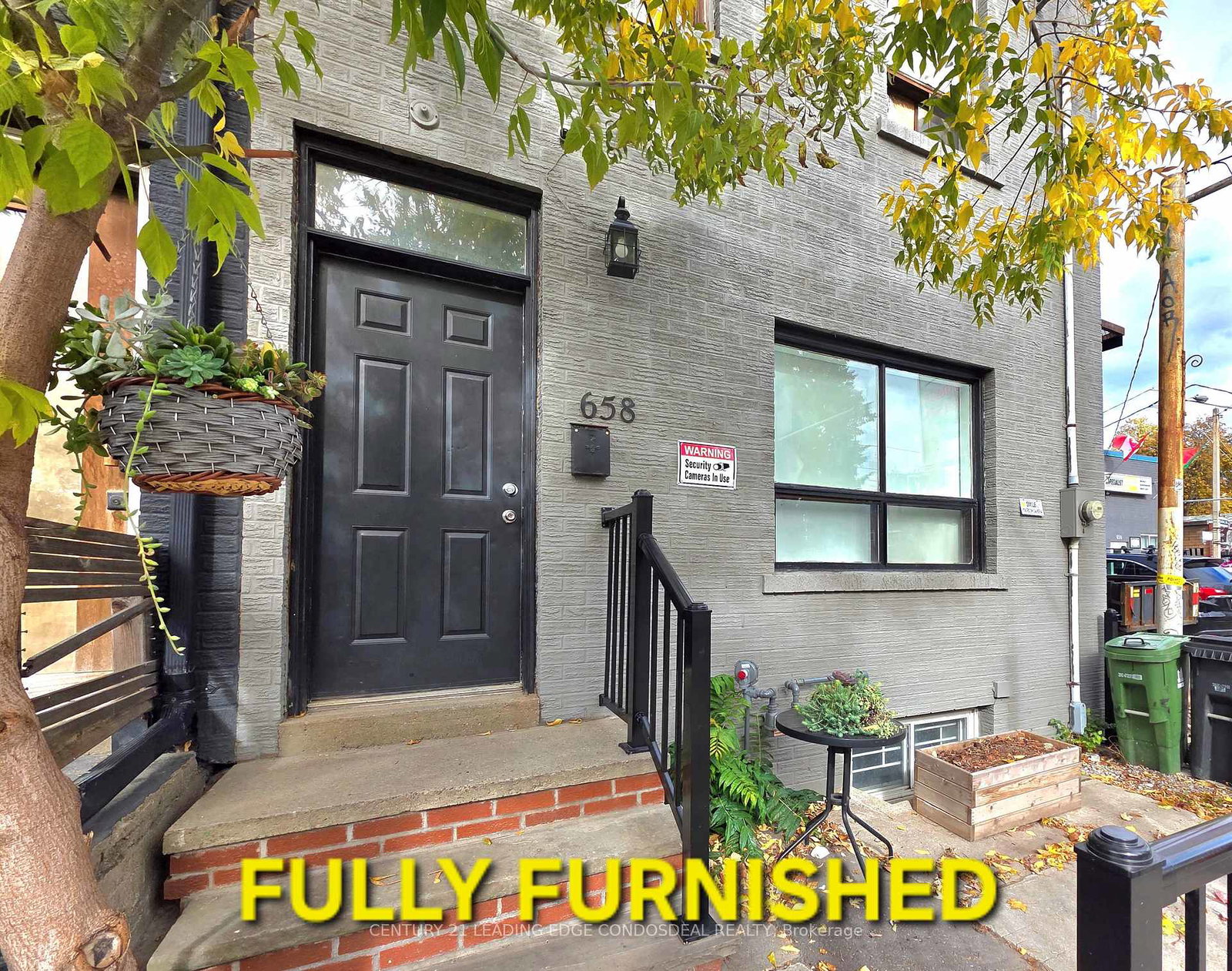 658-dundas-street-w-toronto-ontario-c12833444