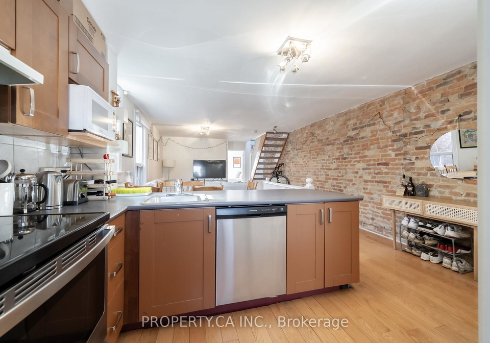 785-markham-street-toronto-ontario-c12833868