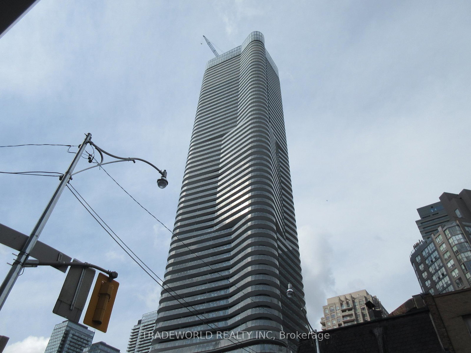 11-wellesley-street-w-toronto-ontario-c12834326