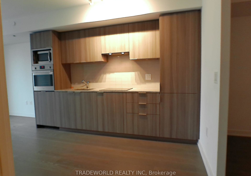 11-wellesley-street-w-toronto-ontario-c12834326