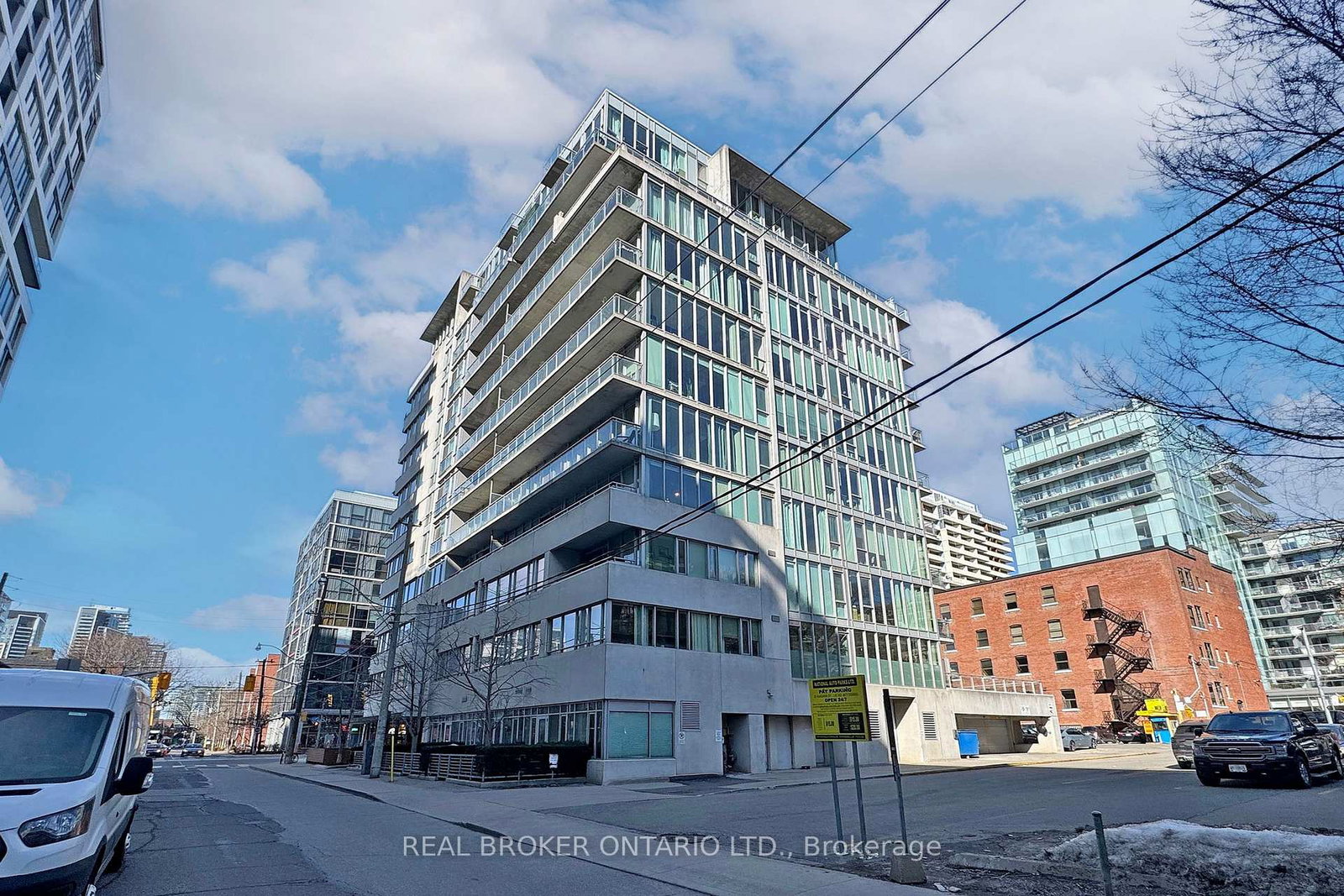 38-niagara-street-toronto-ontario-c12834364