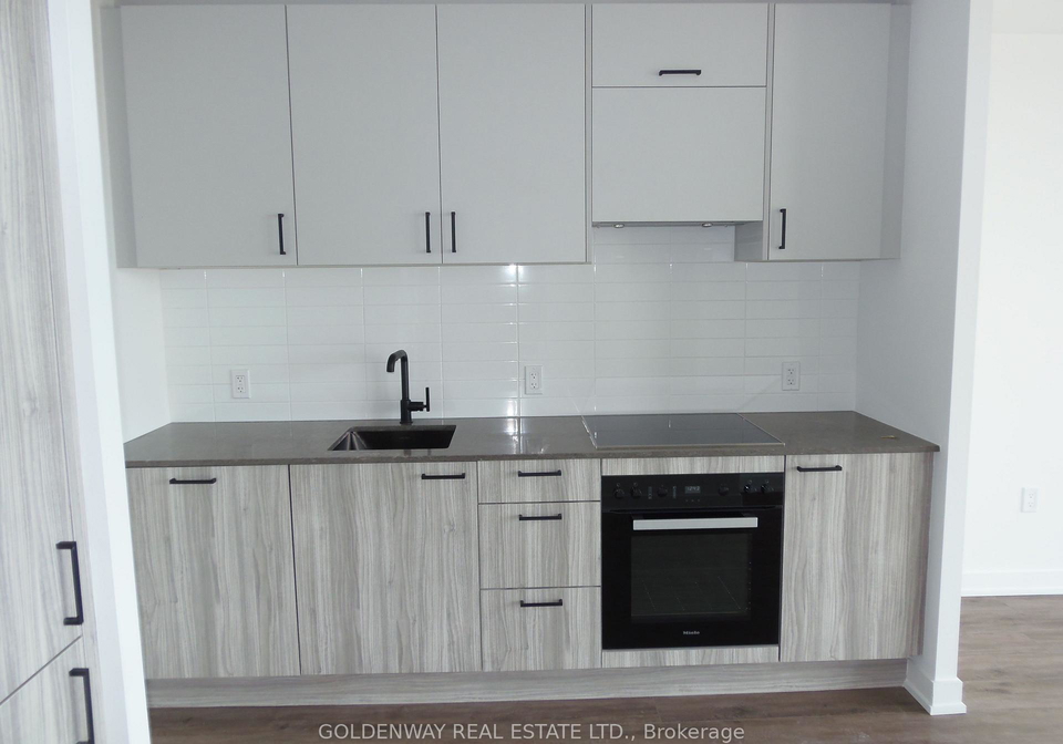 1-quarrington-lane-north-york-ontario-c12834400