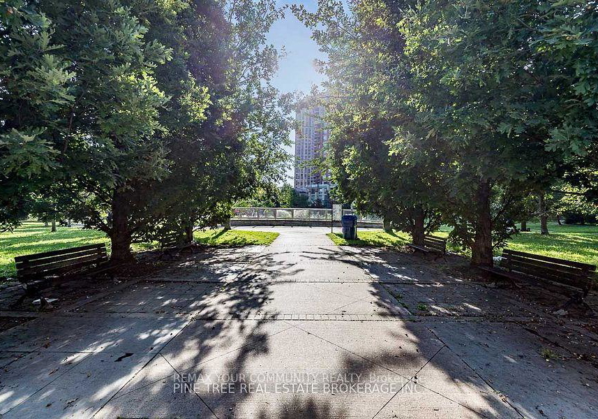 16-harrison-garden-boulevard-north-york-ontario-c12834678
